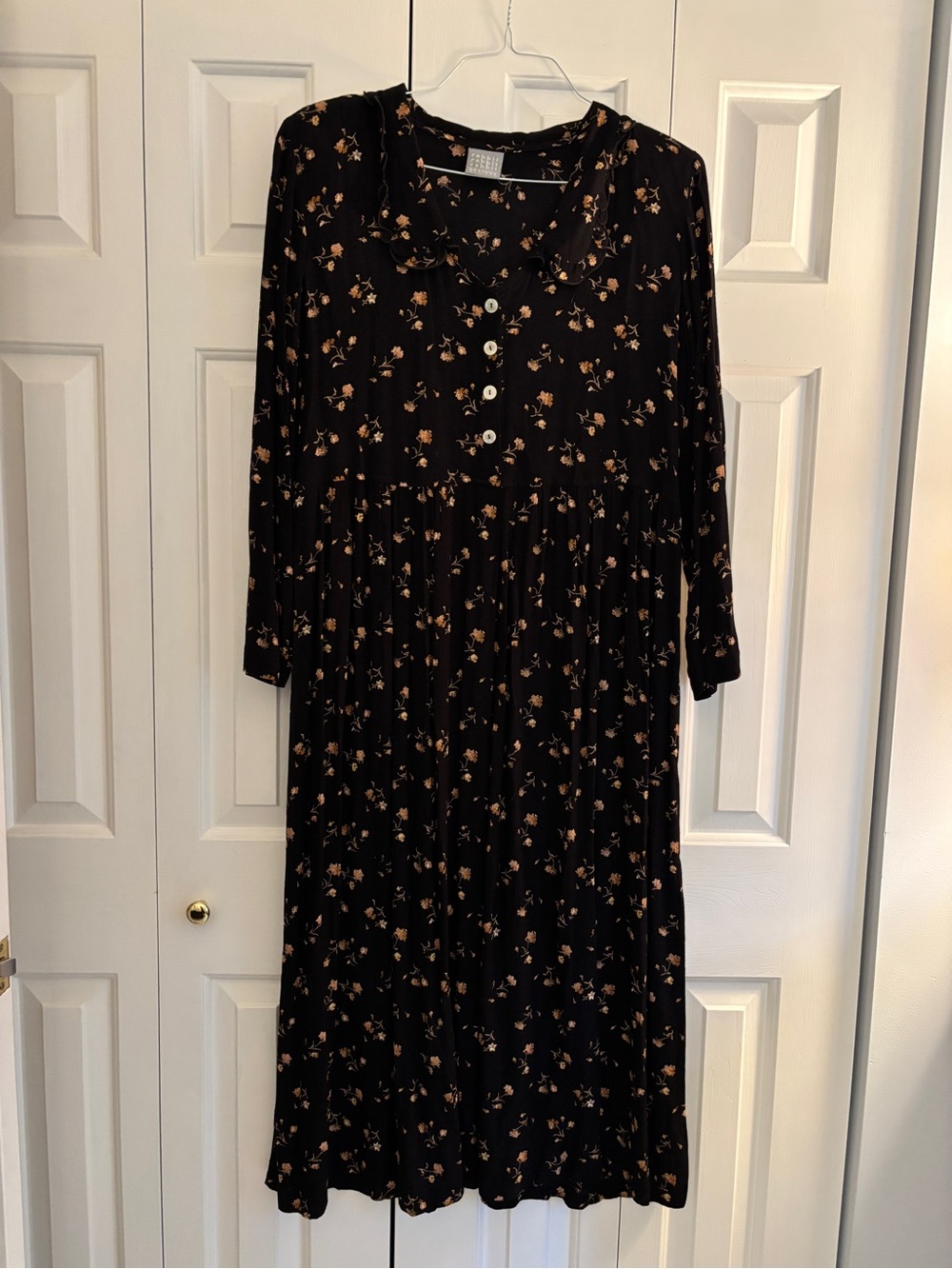 Rabbit Rabbit Black Floral Cottage Core  Button-Front Dress 12